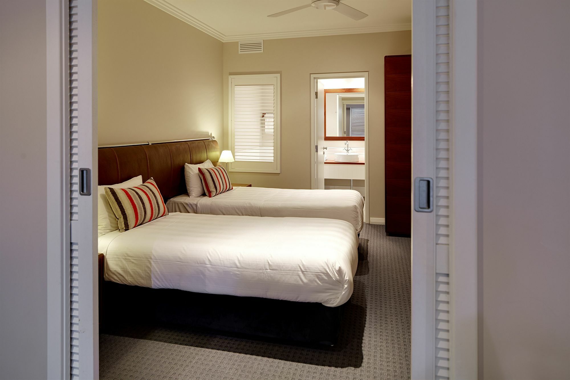 ซีเชลส์เยลลิงอัพ Aparthotel ยัลลิงอัพ ภายนอก รูปภาพ